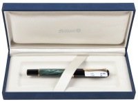 Pelikan M200 Green Marbled Fountain Pen Medium Gold Plated Steel Nib