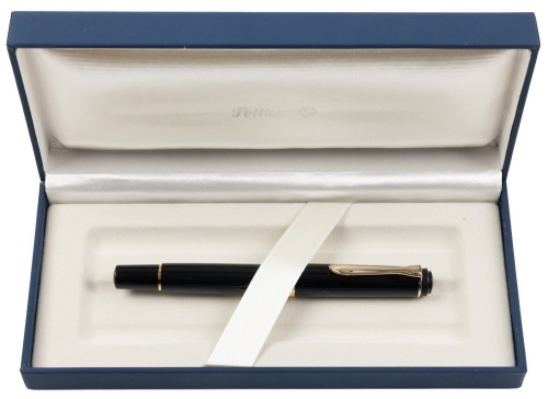 Pelikan M200 Green Fountain Pen Italic Gold Plated Steel Nib