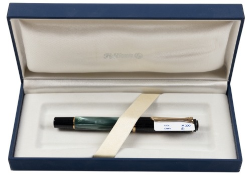 Pelikan M200 Green Marbled Fountain Pen Broad Gold Plated Steel Nib