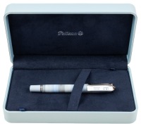 Pelikan M620 Grand Places Place De La Concorde Fountain Pen Fine 18K Nib