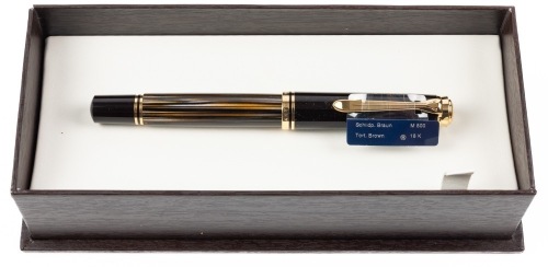 Pelikan M800 Tortoise Brown Fountain Pen Medium 18K Nib