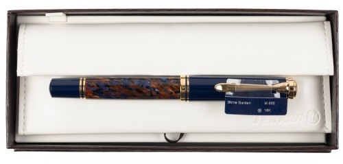Pelikan M800 Stone Garden Fountain Pen Medium 18K Nib