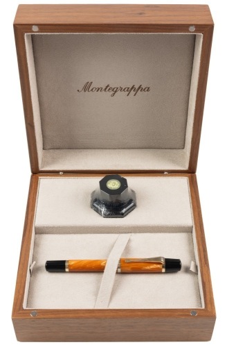 Montegrappa Nazionale Flex Caramel Limited Edition Fountain Pen Fine Nib