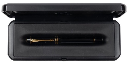 Parker Duofold Black Centennial Fountain Pen Extra Extra Broad Nib