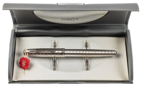 Parker Sonnet Tartan Silver Trim Fountain Pen Medium Nib