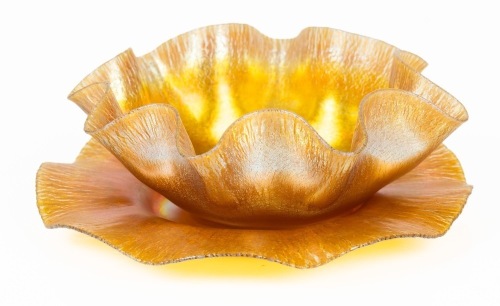 Tiffany Favrile Ruffled Bowl with Underplate in Iridescent Gold