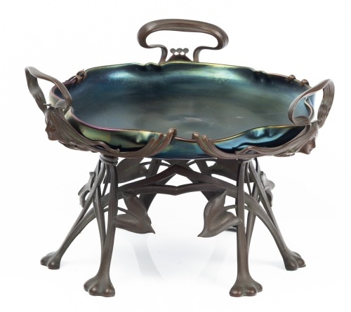 Johann Loetz Witwe, Art Nouveau Glass Manufacturer in Bohemia (Czech Republic) Jugendstil Bronze Centerpiece Bowl