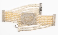 Beautiful 18K White Gold Choker with Diamonds and Pearls