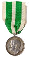 Award Medal to Russian Seamen who helped the Citizens