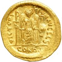 [Byzantine Coinage.] Justinian I, 527-565. Gold Solidus (4.46 g) minted at Constantinople. EF - 2