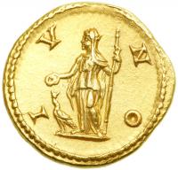 Julia Domna, wife of Septimius Severus, AD 193-211. Gold Aureus (7.24 g) minted at Rome, c. AD 209. EF - 2