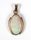 Opal, 9K Yellow Gold Pendant