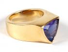 Lady's Tanzanite, 18K Yellow Gold Ring