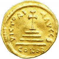 Tiberius II Constantine, 578-582. Gold Solidus (4.41 g) minted at Constantinople. EF - 2