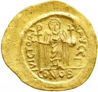Maurice Tiberius, 582-602. Gold Solidus (4.45 g) minted at Constantinople. EF - 2