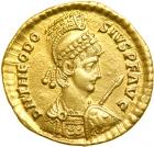 Theodosius II, AD 402-450. Gold Solidus (4.41 g) minted at Constantinople, AD 415. AEF