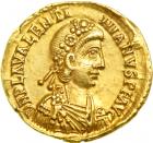 Valentinian III, AD 425-455. Gold Solidus (4.37 g) minted at Ravenna, c. AD 430-445. AEF