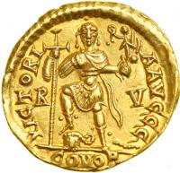 Valentinian III, AD 425-455. Gold Solidus (4.37 g) minted at Ravenna, c. AD 430-445. AEF - 2