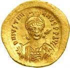 Justinian I, 527-565. Gold Solidus (4.43 g) minted at Constantinople. EF