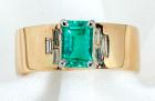 Lady's Emerald, Diamond, 14K Yellow Gold Ring