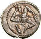 L. Cornelius Lentulus and C. Claudius Marcellus. Silver Denarius (3.92 g), 49 BC.. EF