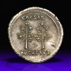 Augustus. Silver Denarius (3.72 g), 27 BC-AD 14.. EF - 2