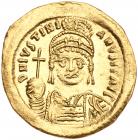 Justinian I. Gold Solidus (4.40 g), 527-565 EF