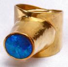 Striking Gold and Opal Ring