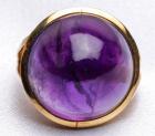 Gold and Cabochon Amethyst and Ring